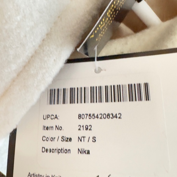 NWT Icelandic Design Ivory Jacket Sweater Small Gorgeous Embroidery! - Picture 6 of 7